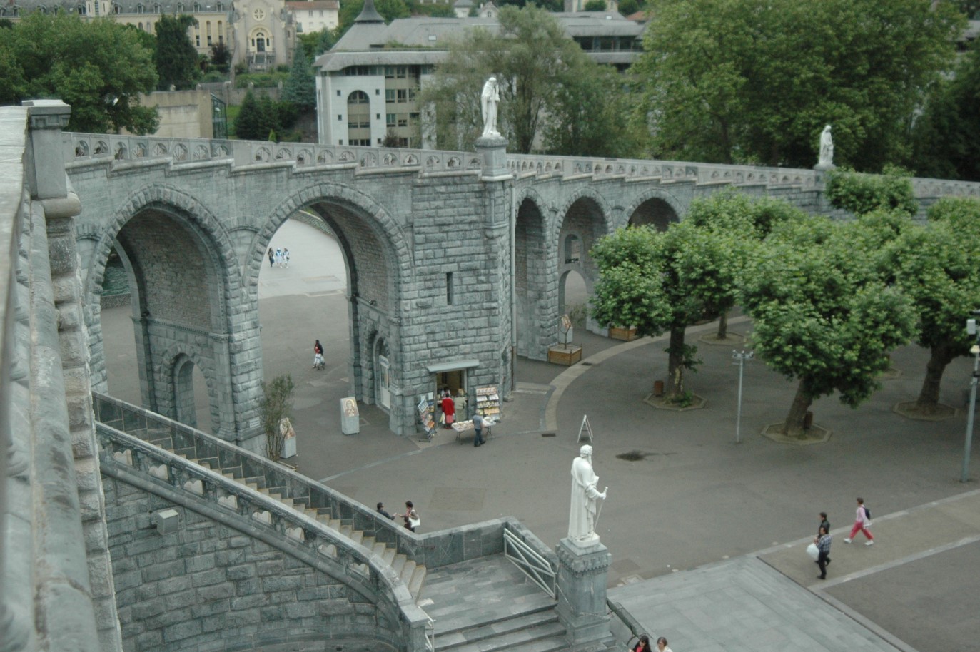 Lourdes